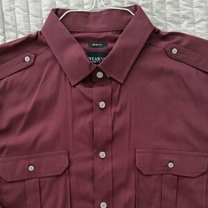 Men's - Kenneth Cole Awearness- Slim Fit stretch Burgundy Shirt- Size Large